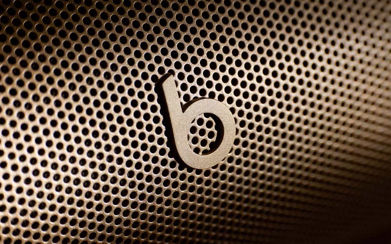 Premium Sound ON THE GO: Beats Pill Bluetooth Speaker